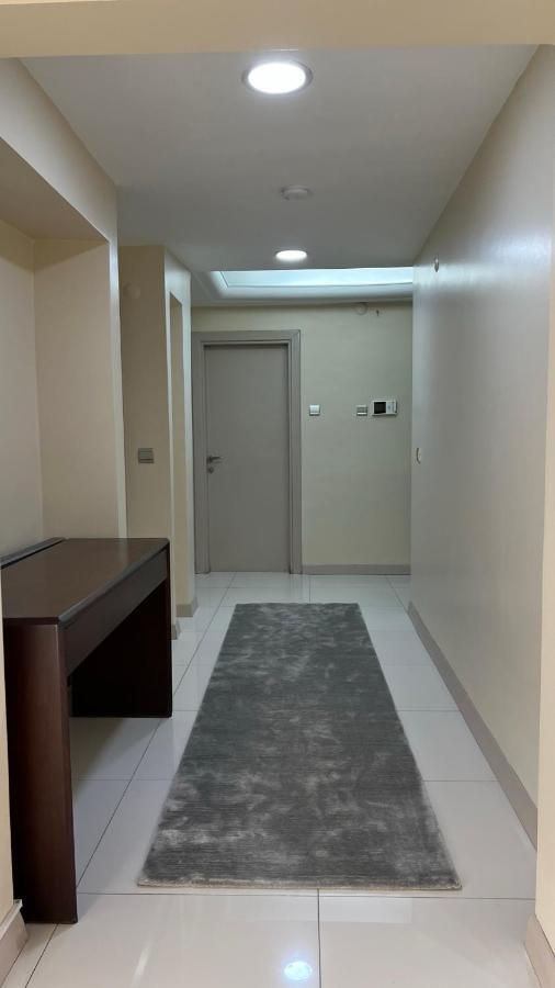 200 M2 Muhtesem Cati Kati, Roof Appartement Istanboel Buitenkant foto